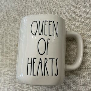 Rae Dunn Cream 'Queen of Hearts' Mug